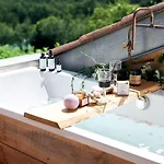 Guest house Maison Bellamant 3*